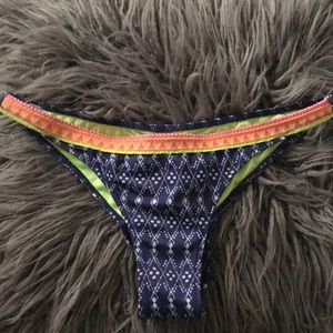 Victorias secret patterned cheeky bikini bottoms